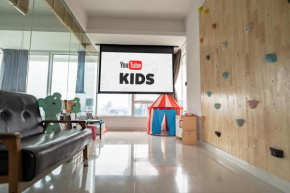 KL Deluxe Landscape Parent-Kid theme Upscale Area